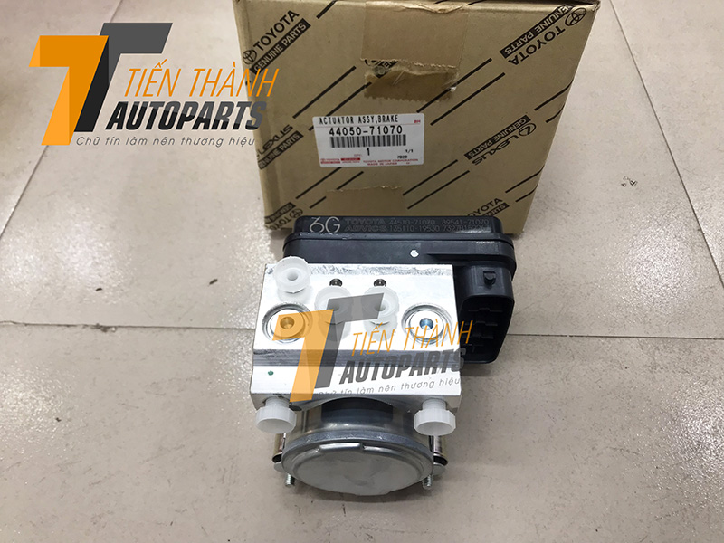 Cụm điều khiển ABS phanh Innova